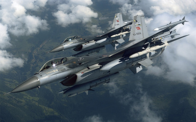 General Dynamics F-16 Fighting Falcon [4] wallpaper