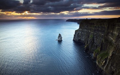 Cliffs of Moher, Ireland Wallpaper