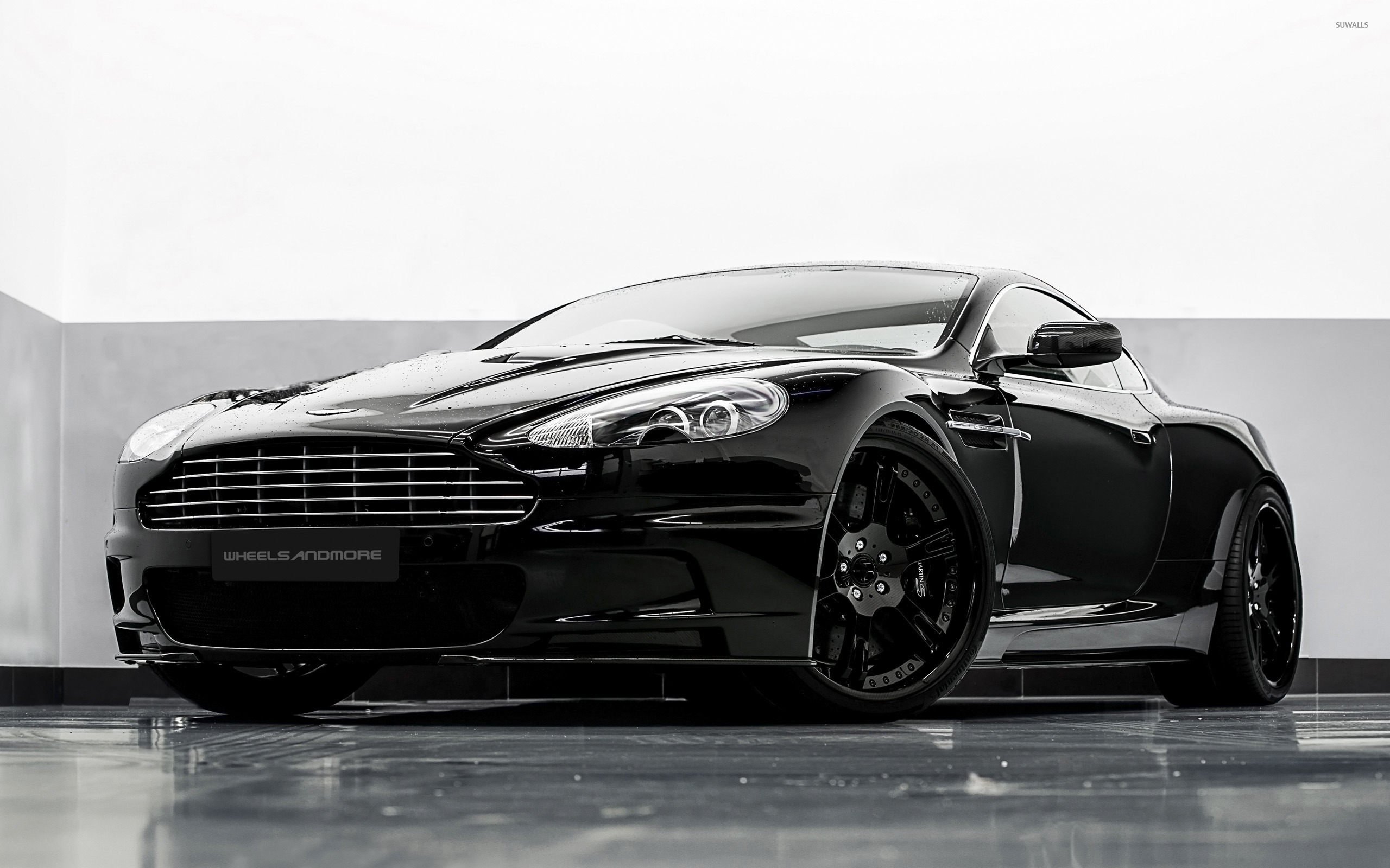 Aston Martin black без смс