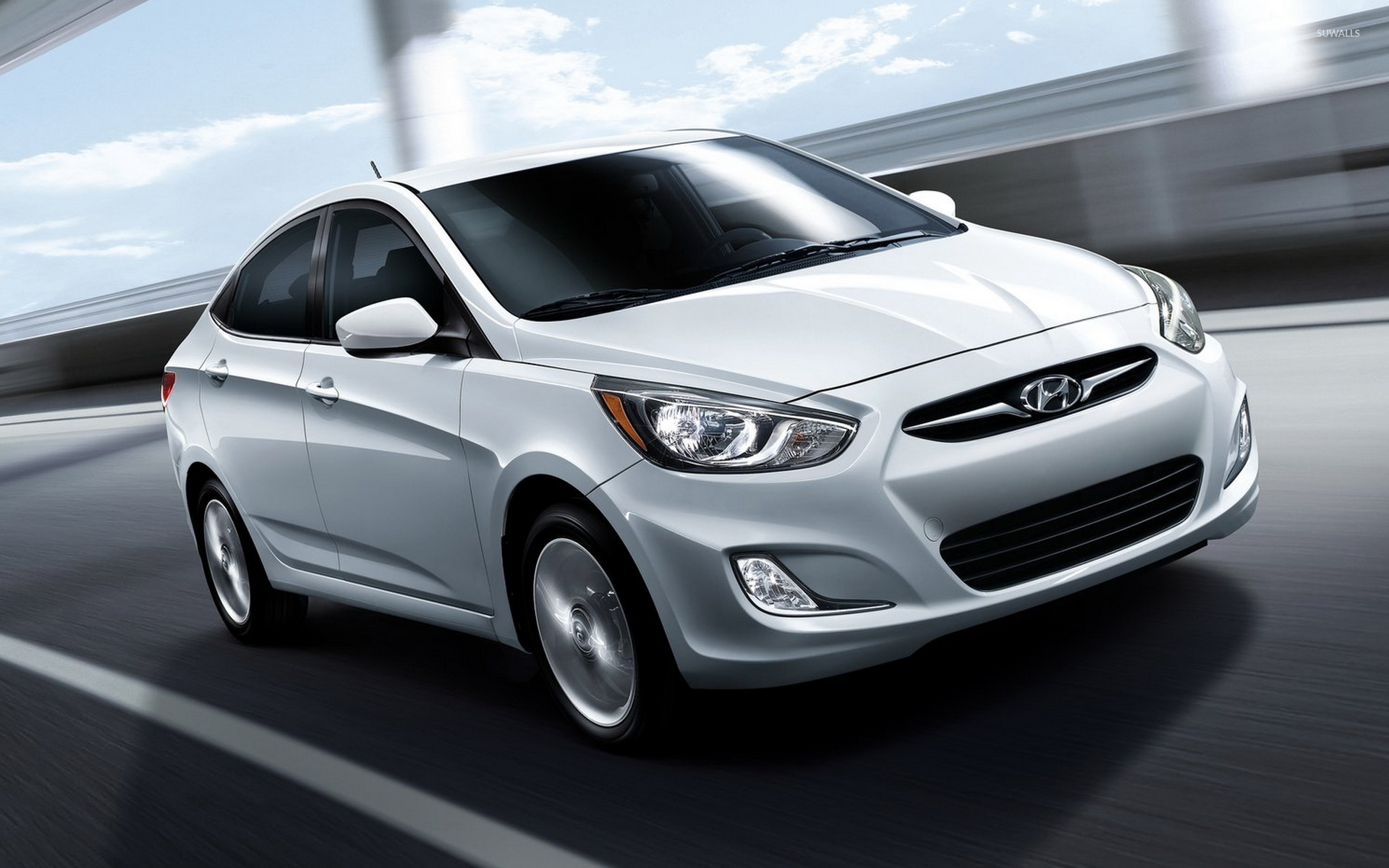 2013 Silver Hyundai Accent front side view wallpaper - Car wallpapers ...