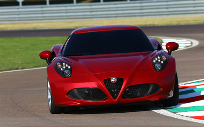 2014 Alfa Romeo 4C [19] wallpaper