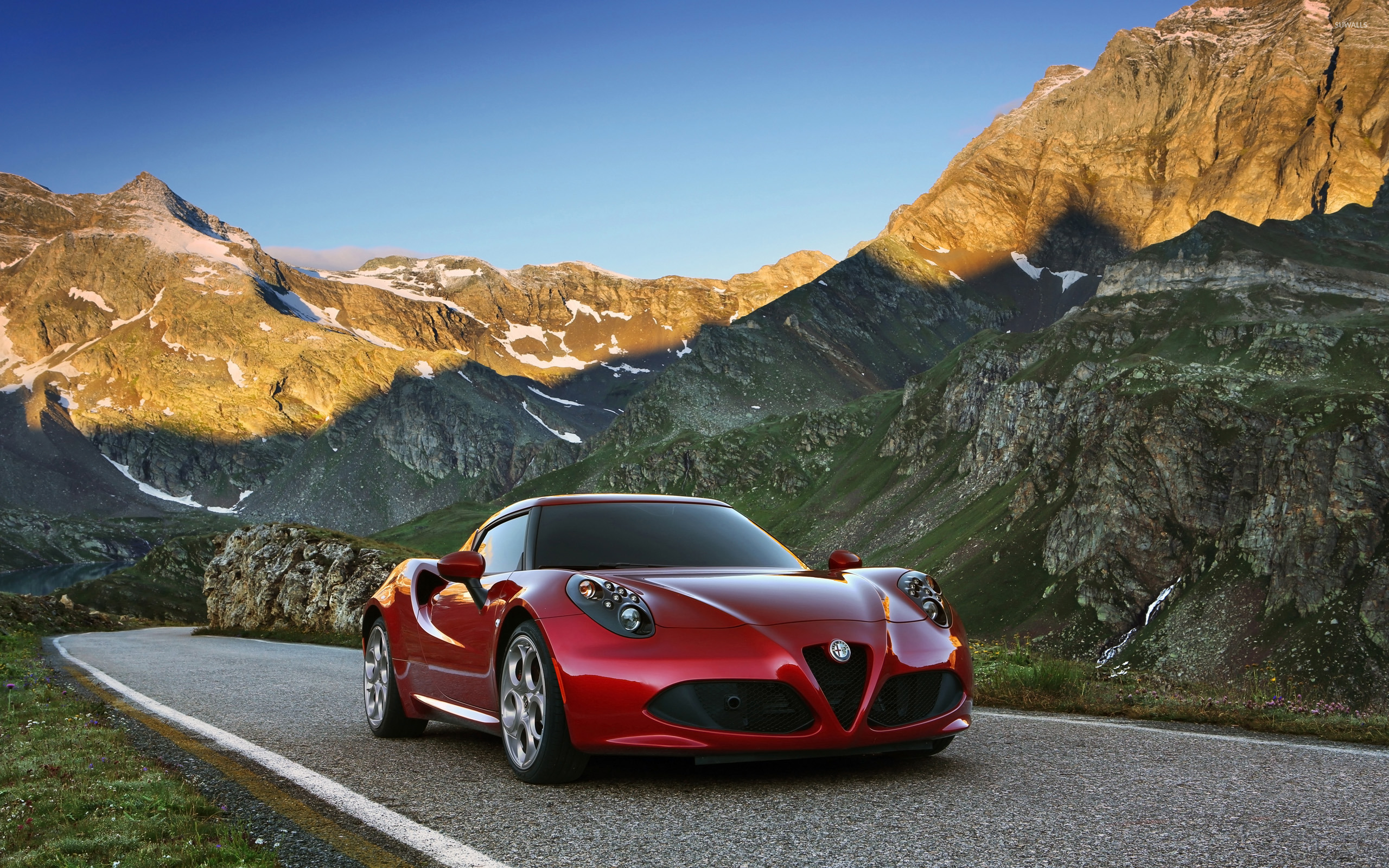 Alfa Romeo капот дорога бесплатно