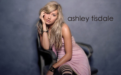 Ashley Tisdale [8] wallpaper