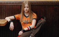 Avril Lavigne [19] wallpaper 2560x1600 jpg