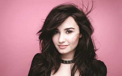 Demi Lovato [23] wallpaper