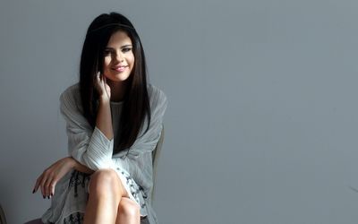 Selena Gomez [53] wallpaper