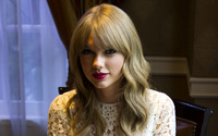 Taylor Swift [56] wallpaper 2560x1600 jpg
