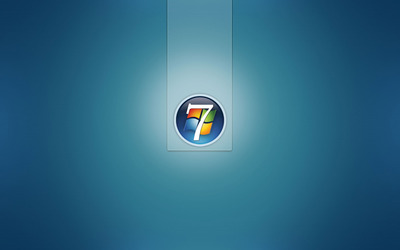 Light Windows 7 logo in a circle wallpaper