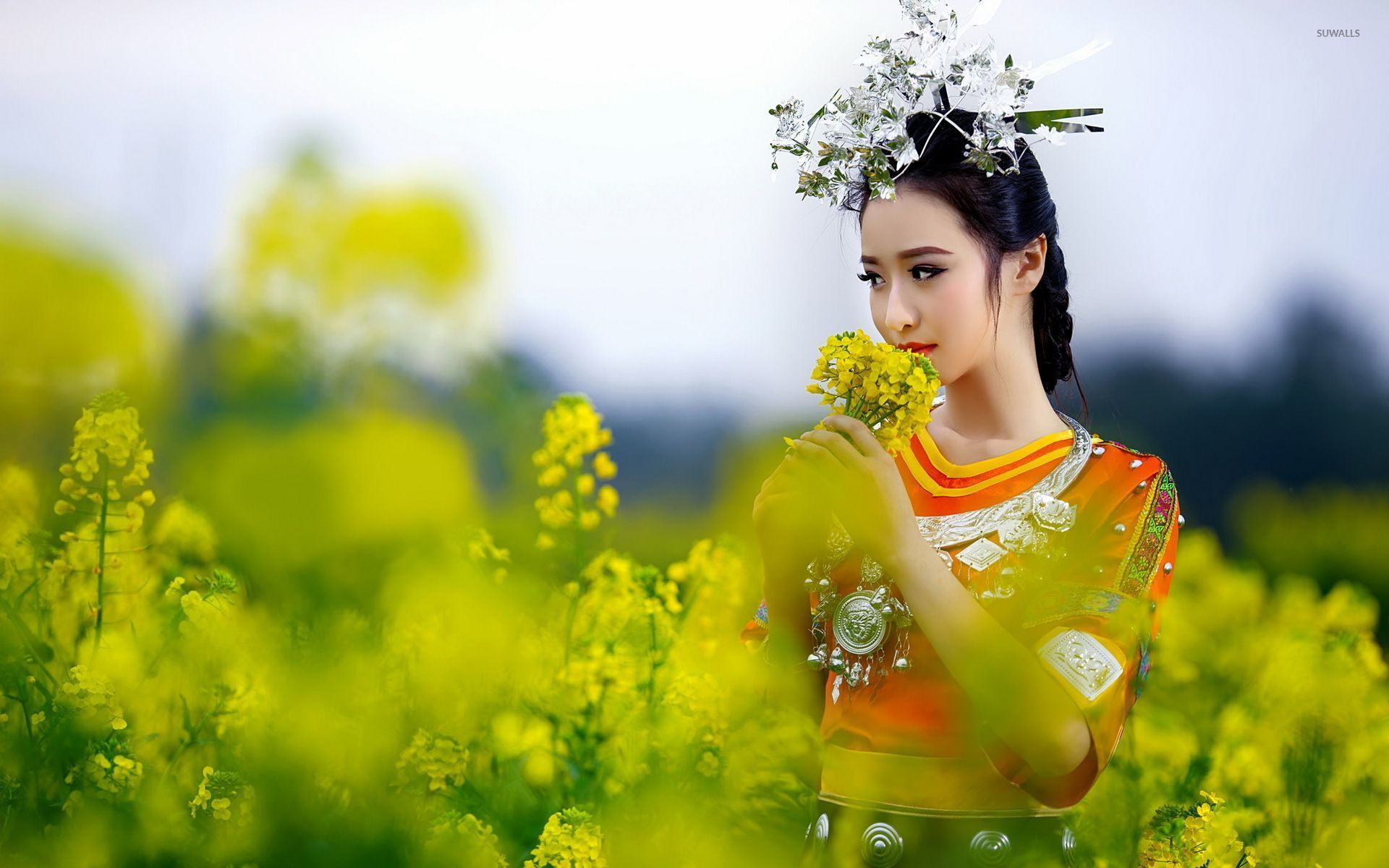 Beautiful Geisha Smelling The Flower Wallpaper Girl Wallpapers 52898