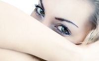 Girl with beautiful eyes wallpaper 2560x1600 jpg