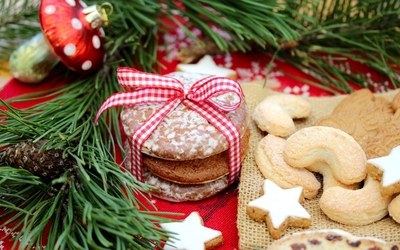 Cookies for Santa on Christmas Eve wallpaper