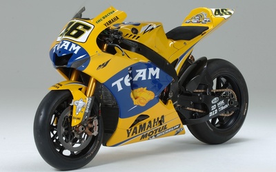 Yellow Yamaha YZR-M1 front side view wallpaper