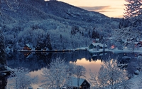 Houses by the winter lake in the mountains wallpaper 1920x1200 jpg