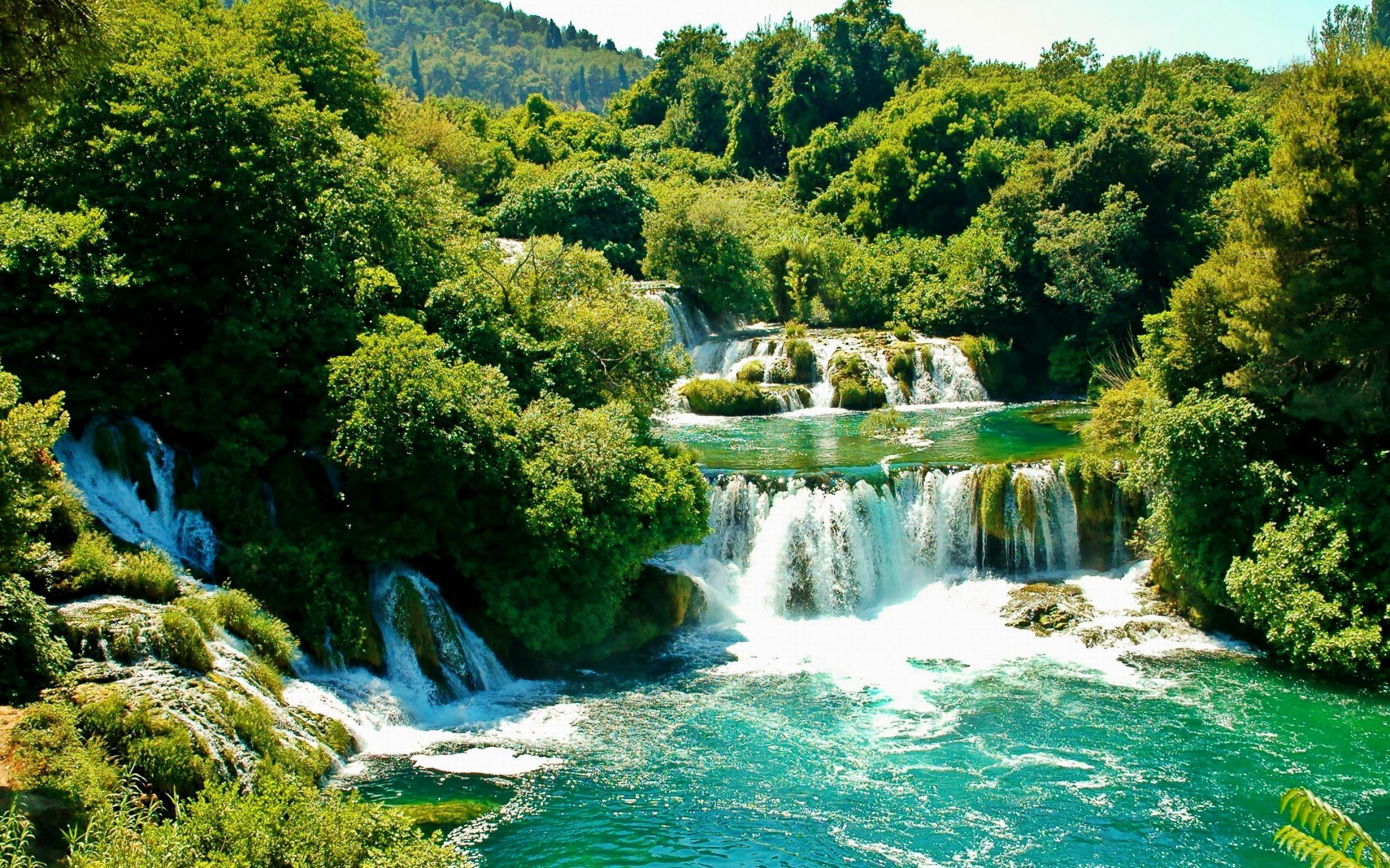 Внутренние водопады. Национальный парк КРКА Хорватия. Плитвицкие озёра Хорватия. Национальный парк Плитвицкие озера Хорватия. Водопад КРКА Хорватия.