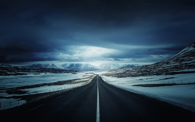 Road towards the snowy mountains Wallpaper