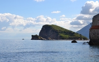 Rocky island in the ocean wallpaper 1920x1200 jpg