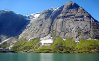 Rocky peak to the lake wallpaper 2560x1600 jpg
