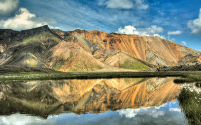 Rusty hills reflecting in the lake wallpaper