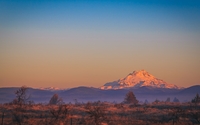 Snowy peak at sunset wallpaper 2560x1440 jpg