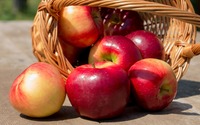 Apples in a basket [2] wallpaper 3840x2160 jpg