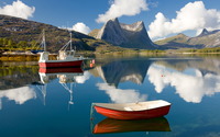 Boats on the clear lake wallpaper 1920x1200 jpg