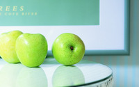Green apples on the table wallpaper 1920x1200 jpg