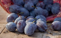 Plums on a wooden table wallpaper 3840x2160 jpg