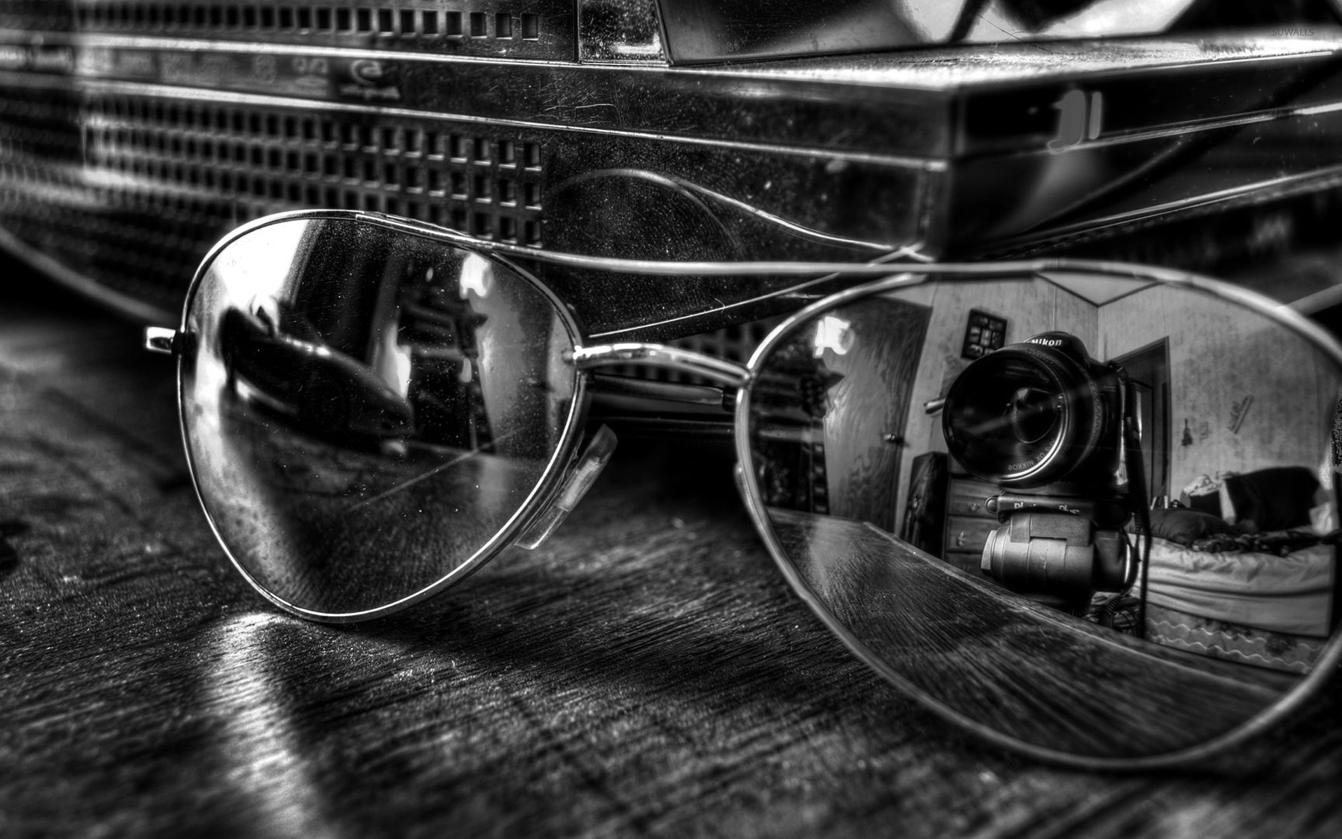 Goodr Aviator Sunglasses- Carl Is My Co-Pilot – Dnaplainfield