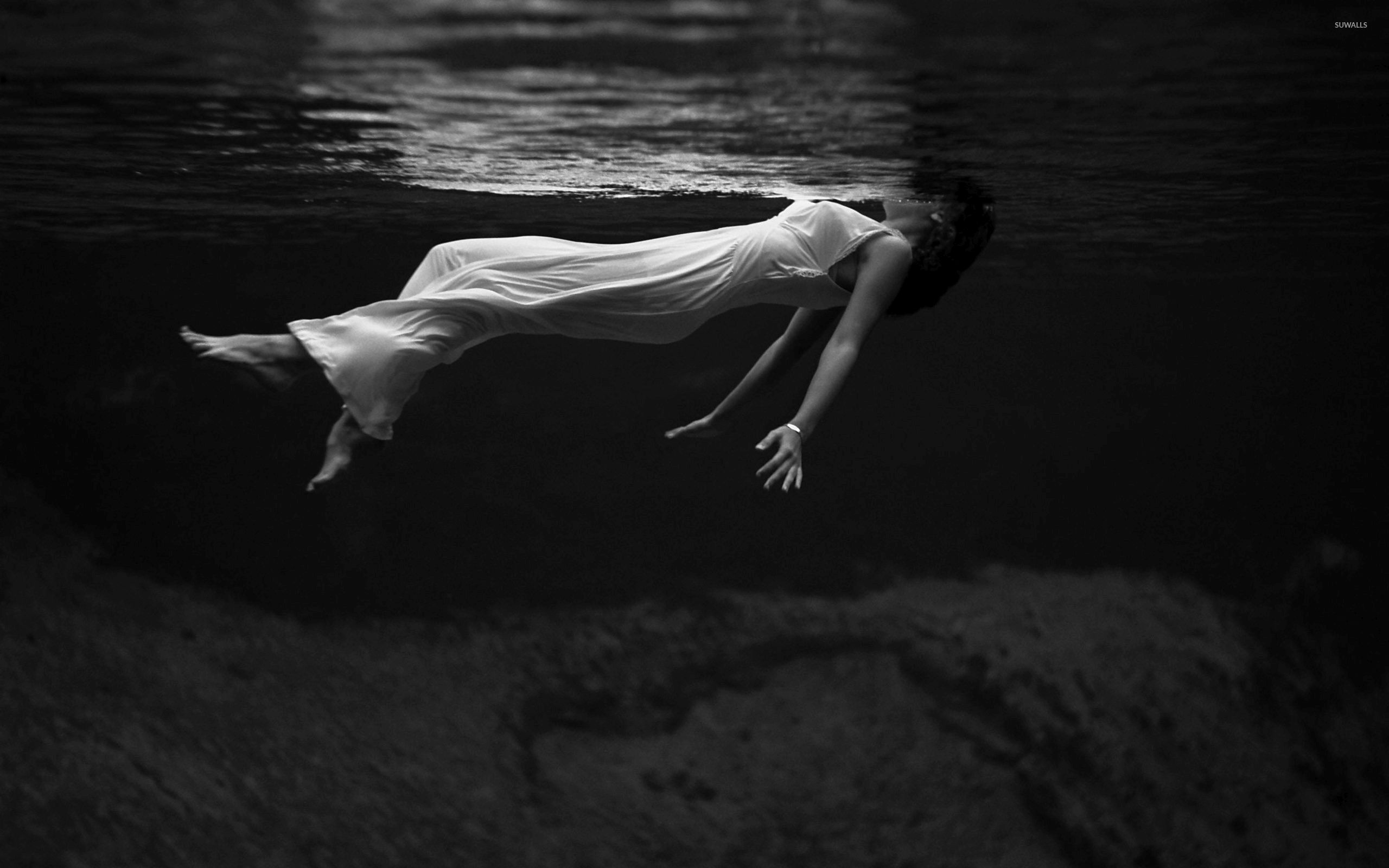 Woman In White Dress In The Dark Water Wallpaper Photography Wallpapers 37251