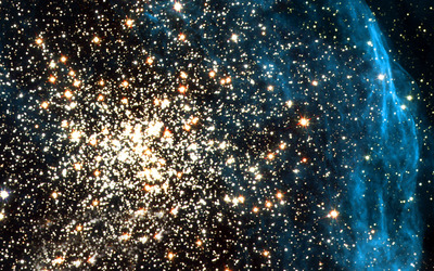 Stars around the nebula wallpaper