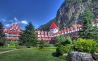 Beautiful resort in the mountains wallpaper 1920x1200 jpg