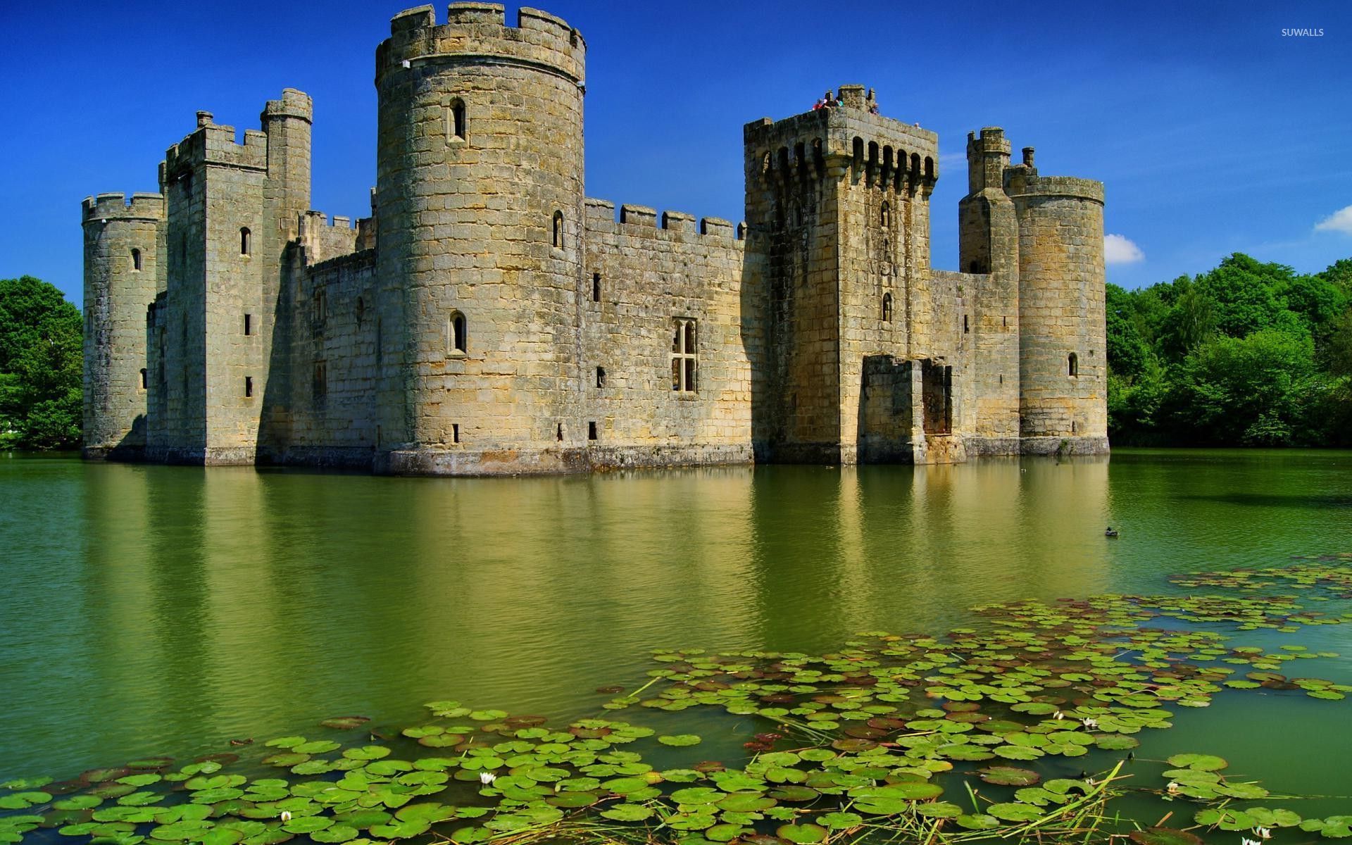 English Castle Wallpaper