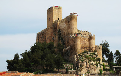 Castle of Almansa wallpaper