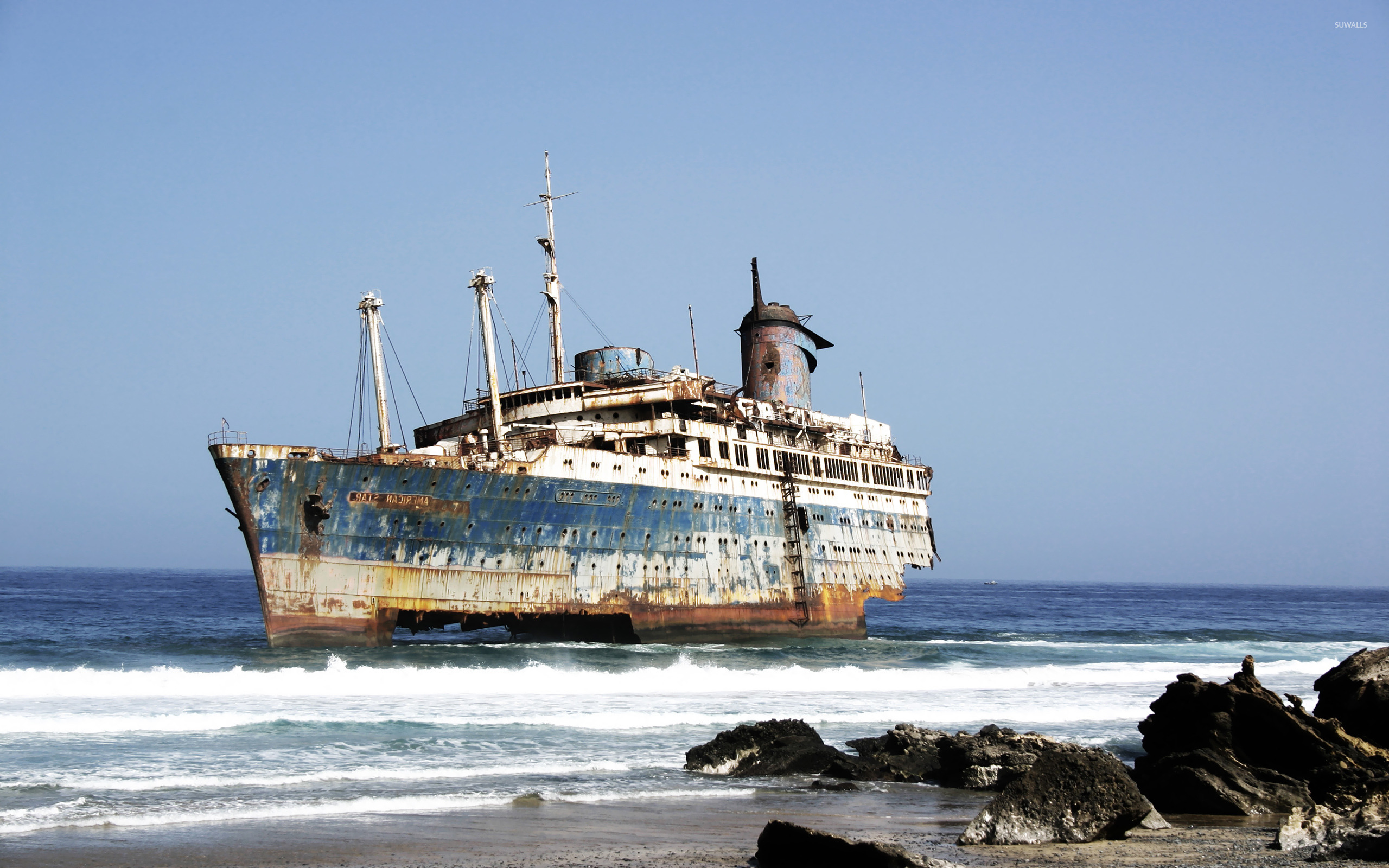 Старинный корабль на мели без смс